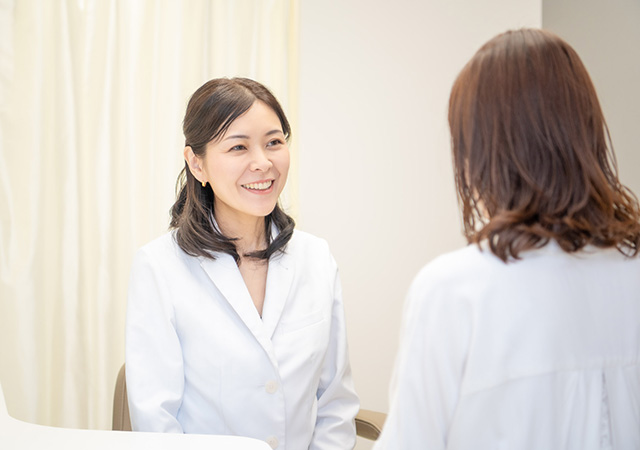 女性医師、皮膚科専門医、美容皮膚科医在籍